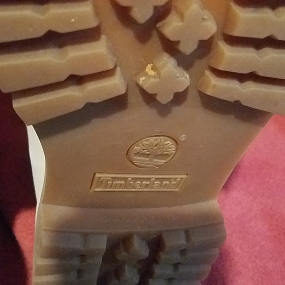 TIMBERLAND/SUPREME COLLABORATION OFF WHITE/GOLD… - Picture 11 of 16